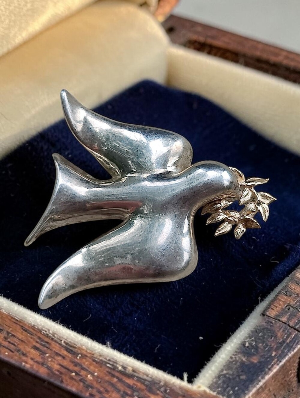 Vintage Signed BAB (B.A. BALLOU & CO) Silver 925 & Gold 14kt DOVE Brooch pin